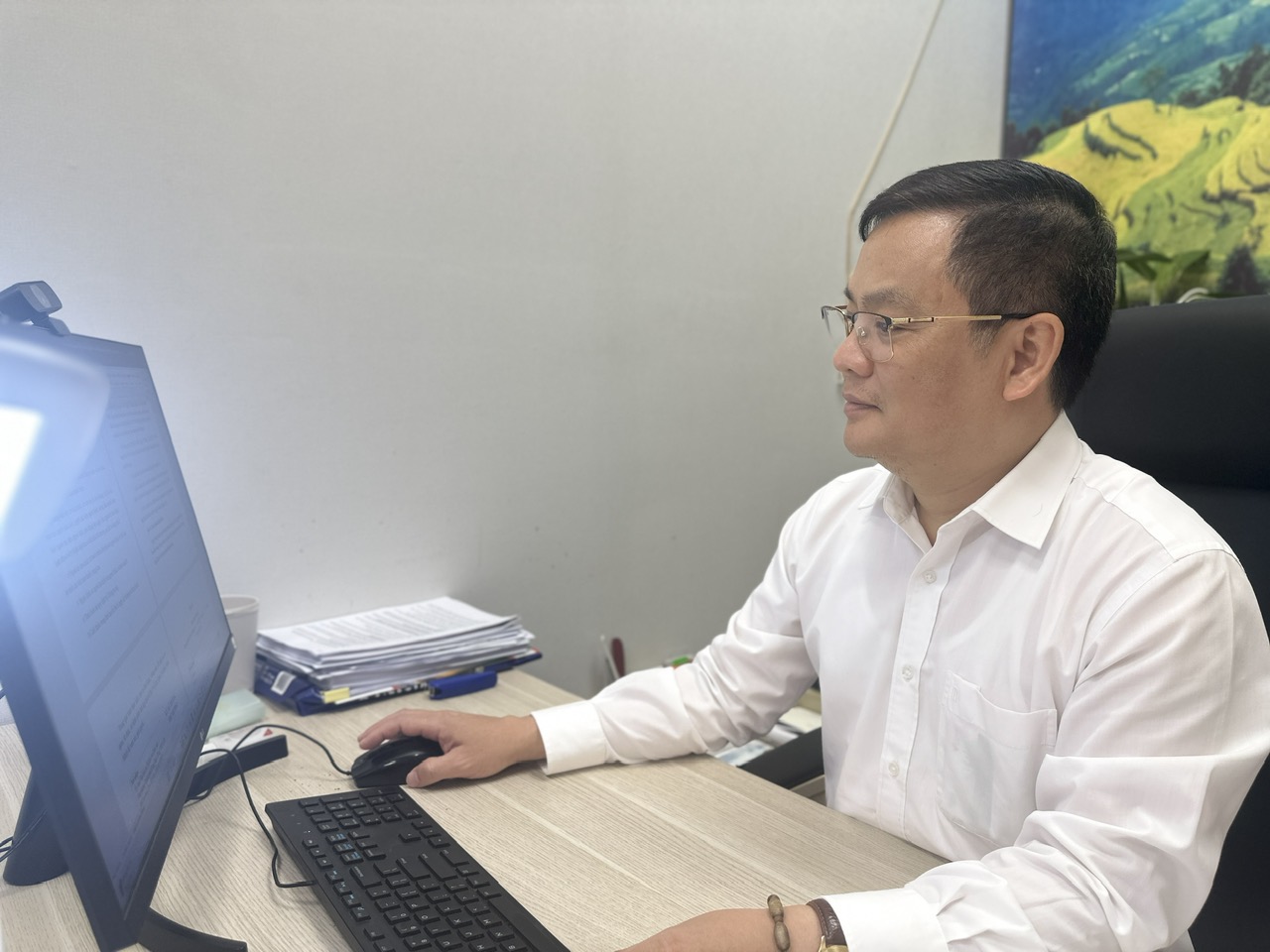 TS.BS Vương Ánh Dương, Phó Cục trưởng Cục Quản lý Khám, chữa bệnh – Bộ Y tế, khẳng định việc ban hành quy định mới về kê đơn thuốc là kết quả của quá trình nghiên cứu, tổng hợp từ thực tiễn điều trị lâu dài.
