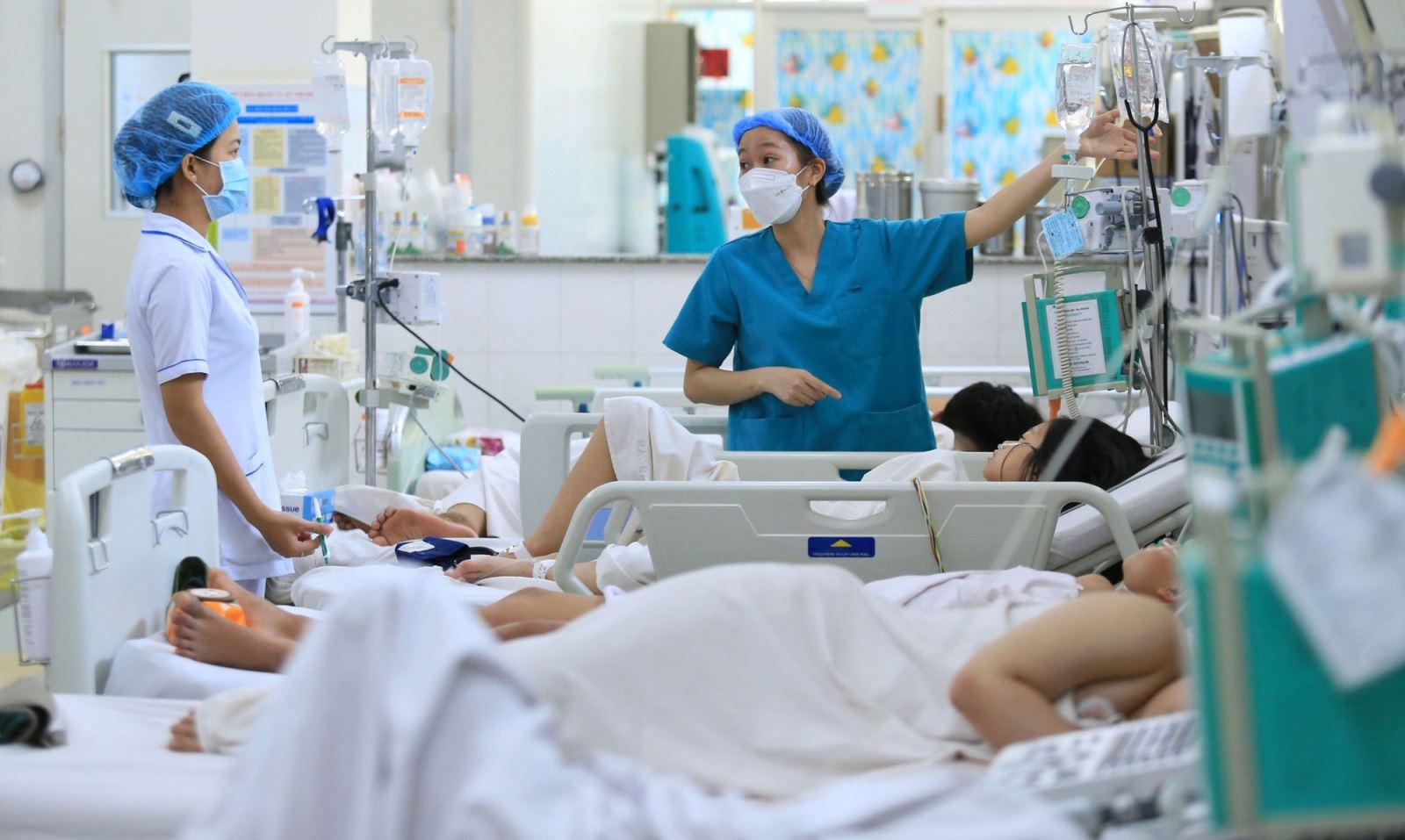 Bộ Y tế được giao chủ trì rà soát tổng thể nhu cầu sử dụng viên chức ngành y tế ở các địa phương.