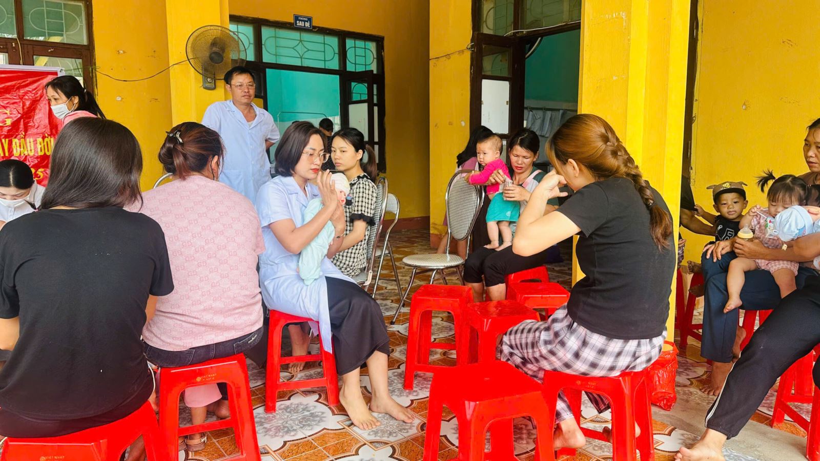 Không chỉ Quảng Ninh, mô hình chăm sóc dinh dưỡng 1.000 ngày đầu đời hiện cũng đang được triển khai trên toàn quốc
