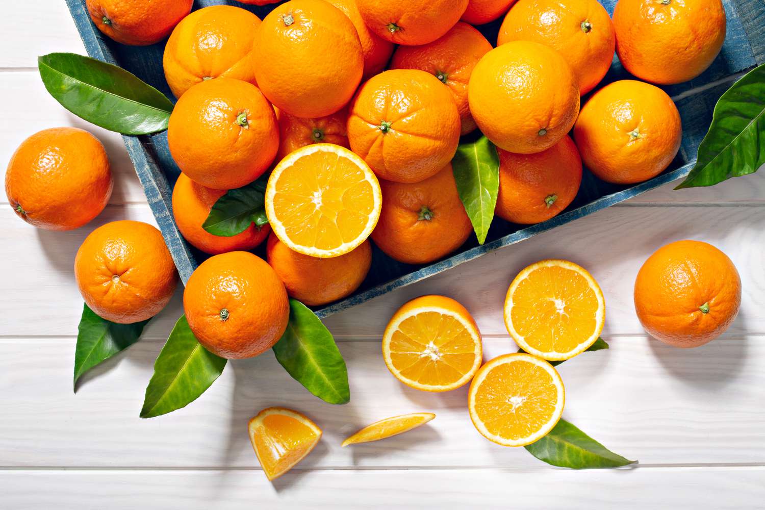 Các loại quả có múi chứa nhiều vitamin C, chất chống oxy hóa giúp giảm viêm, cải thiện tình trạng viêm khớp dạng thấp.