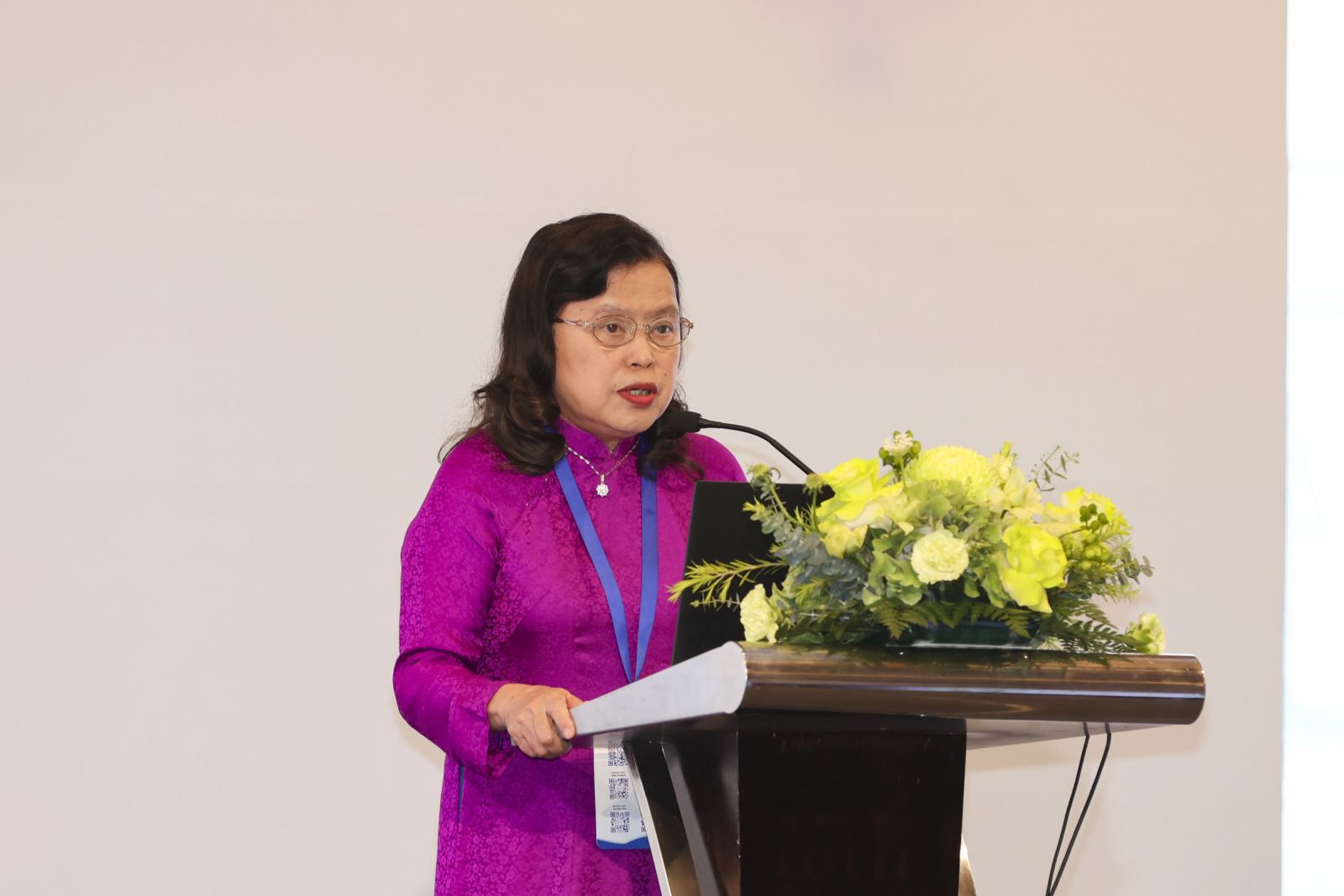 PGS.TS Nguyễn Thị Xuyên - Chủ tịch Tổng hội Y học Việt Nam phát biểu.