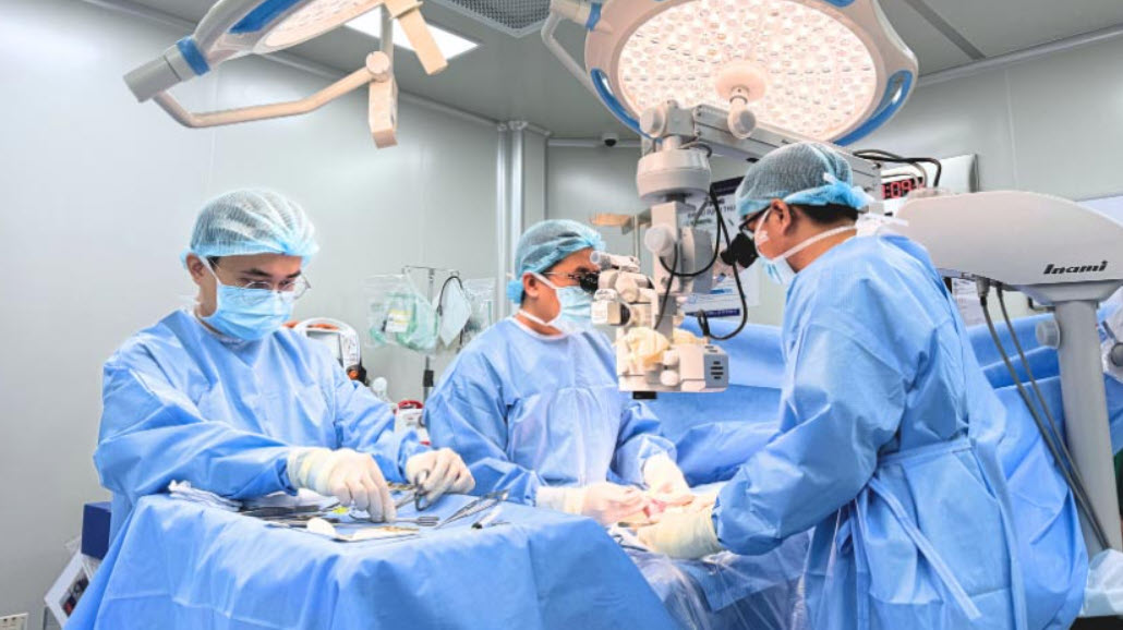 Kỹ thuật mTESE kết hợp ICSI giúp nhiều bệnh nhân Klinefelter có cơ hội làm cha.