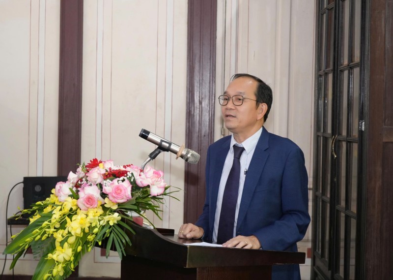 TS.BS Đặng Việt Hùng, Chủ tịch Hội đồng trường Trường Đại học Dược Hà Nội nhiệm kỳ 2025-2030 phát biểu tại buổi lễ
