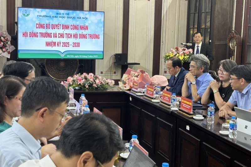 TS.BSCK II Nguyễn Tri Thức, Thứ trưởng Bộ Y tế phát biểu tại buổi lễ