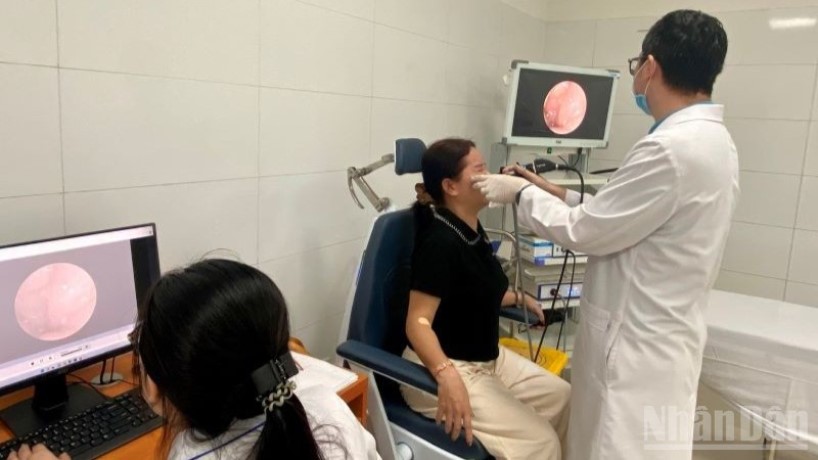 Sáu trường hợp ngừng đóng bảo hiểm y tế vẫn được hưởng 100% chi phí khám, chữa bệnh.