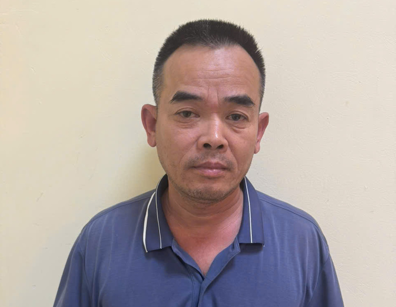 Đối tượng ĐInh Văn Long.