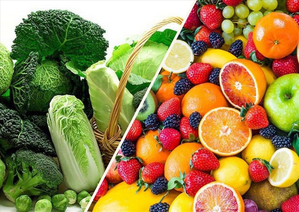 Tăng cường rau xanh, trái cây giàu chất xơ để hạn chế hấp thu chất béo có hại.