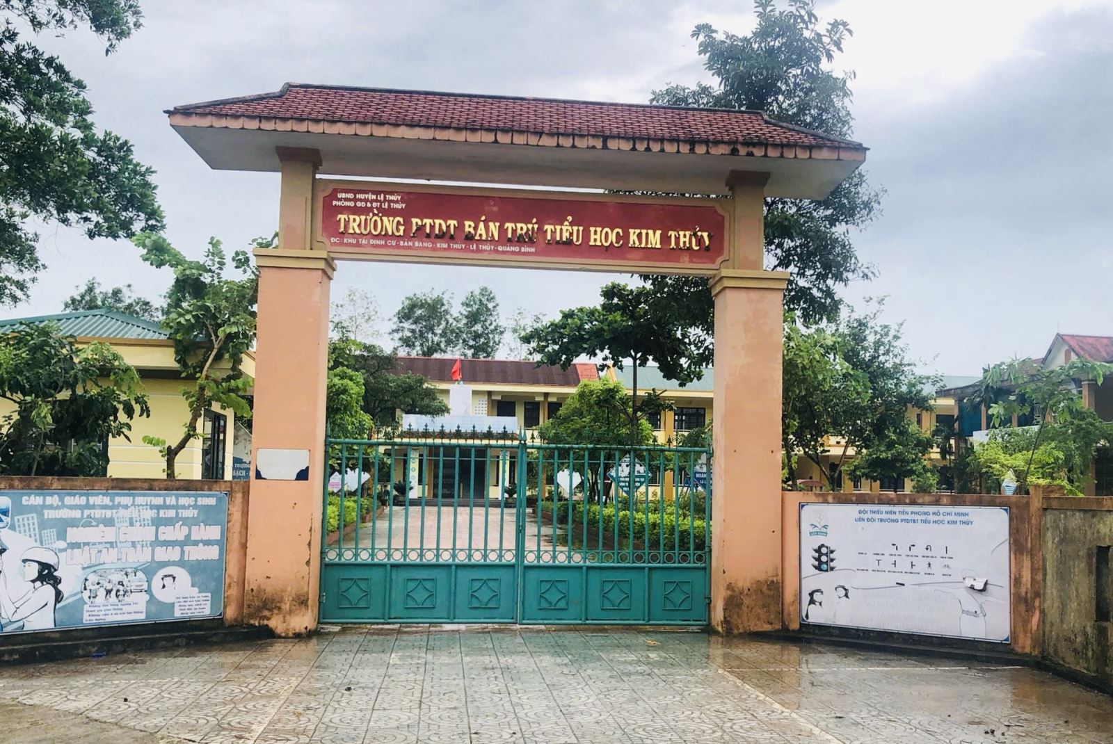 Trường Phổ thông Dân tộc bán trú Tiểu học Kim Thủy.