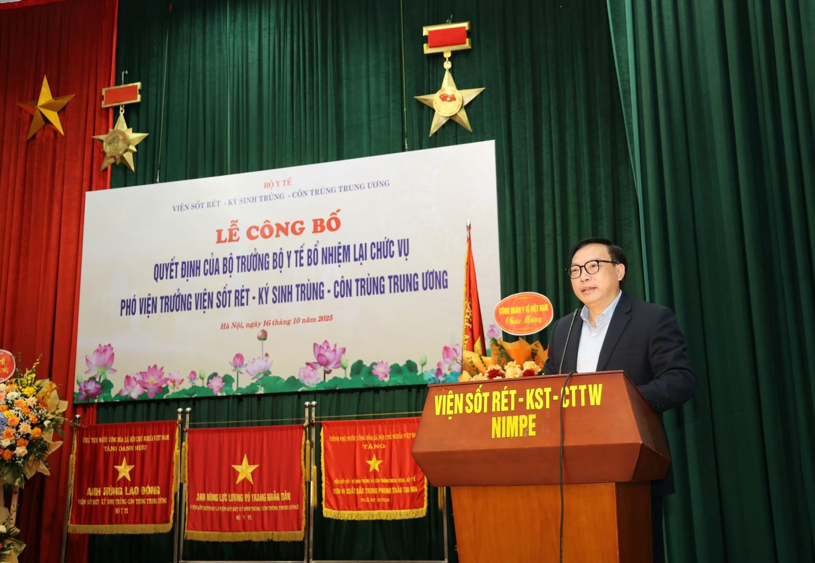 TS.BS Hoàng Đình Cảnh - Viện trưởng Viện Sốt rét - Ký sinh trùng - Côn trùng Trung ương phát biểu.