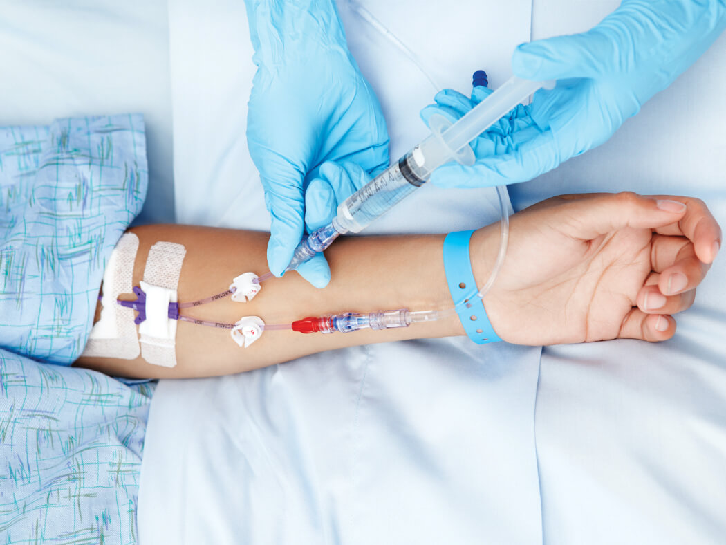 Các liệu pháp cũ từng cố gắng tiêu diệt khối u bằng cách kích hoạt tế bào sát thủ (natural killer cells) – loại tế bào miễn dịch chuyên tiêu diệt tế bào bệnh.