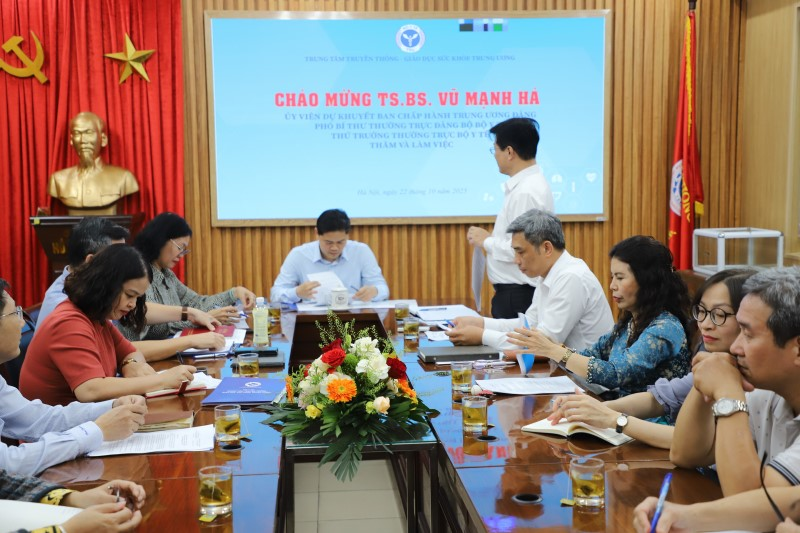 Quang cảnh chương trình làm việc