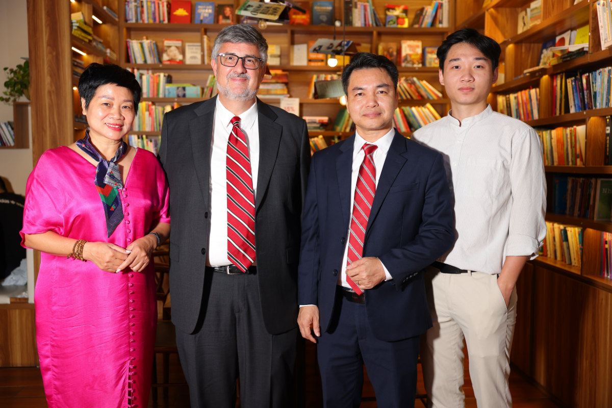 Đại diện Medicallaw gặp gỡ và trao đổi với ONEtoONE Corporate Finance về M&A trong ngành y tế tại Việt Nam - Ảnh: Medicallaw