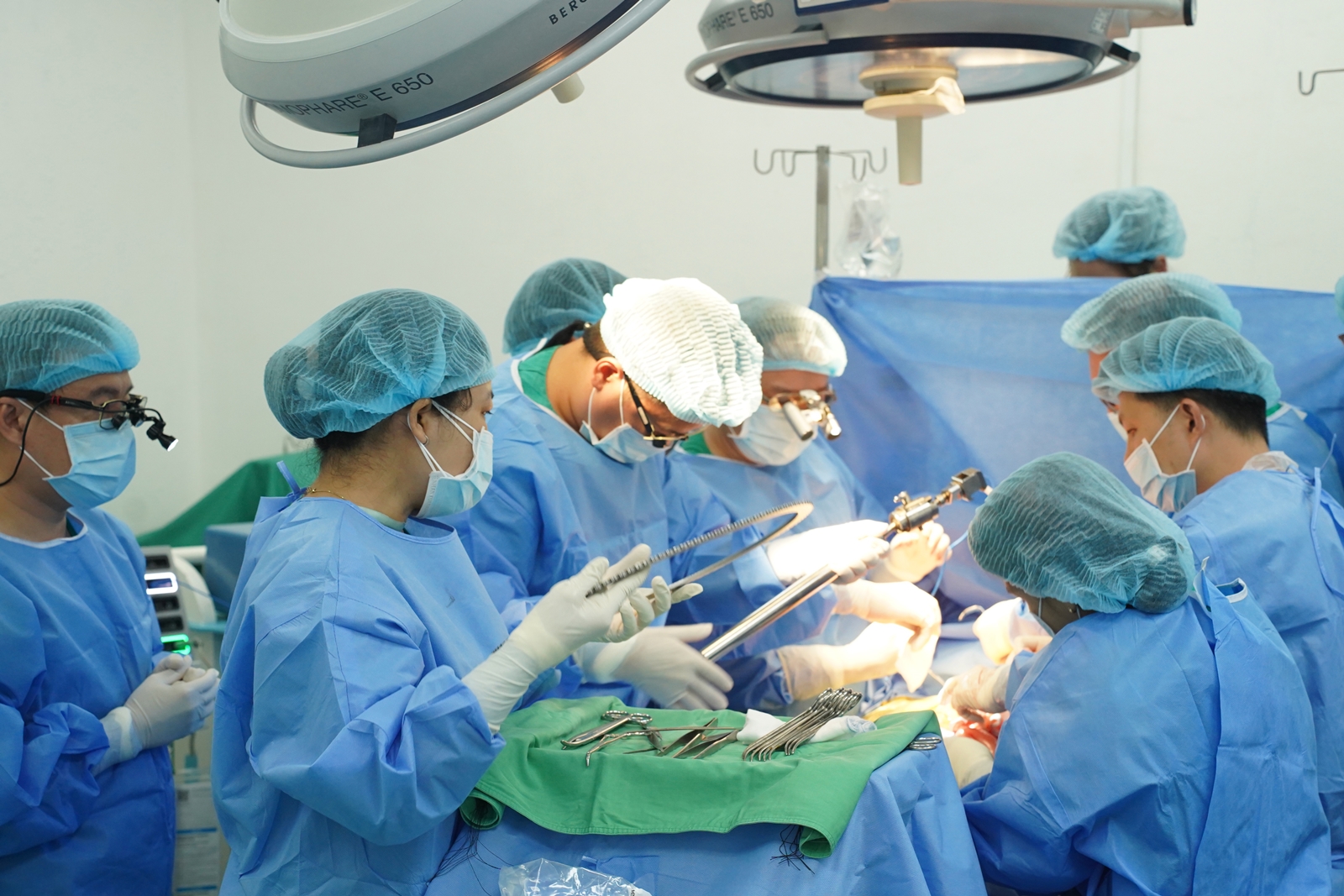 Ca ghép phổi đầu tiên ở phía Nam cũng mở ra tiền đề quan trọng cho các kỹ thuật ghép tạng phức tạp.