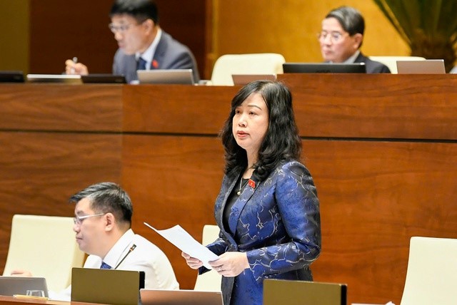 Bộ trưởng giải trình, làm rõ các ý kiến ĐBQH nêu.