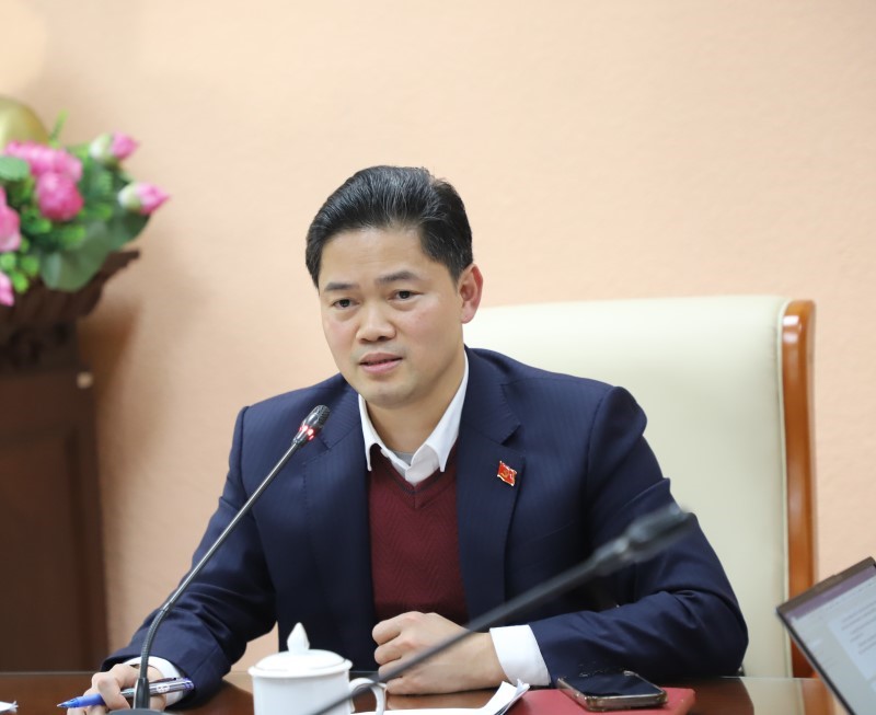 Quang cảnh cuộc họp