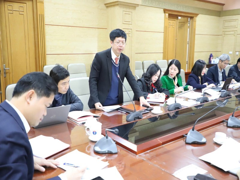 Đại diện lãnh đạo các Cục, Vụ bàn thảo, nêu giải pháp tháo gỡ khó khăn