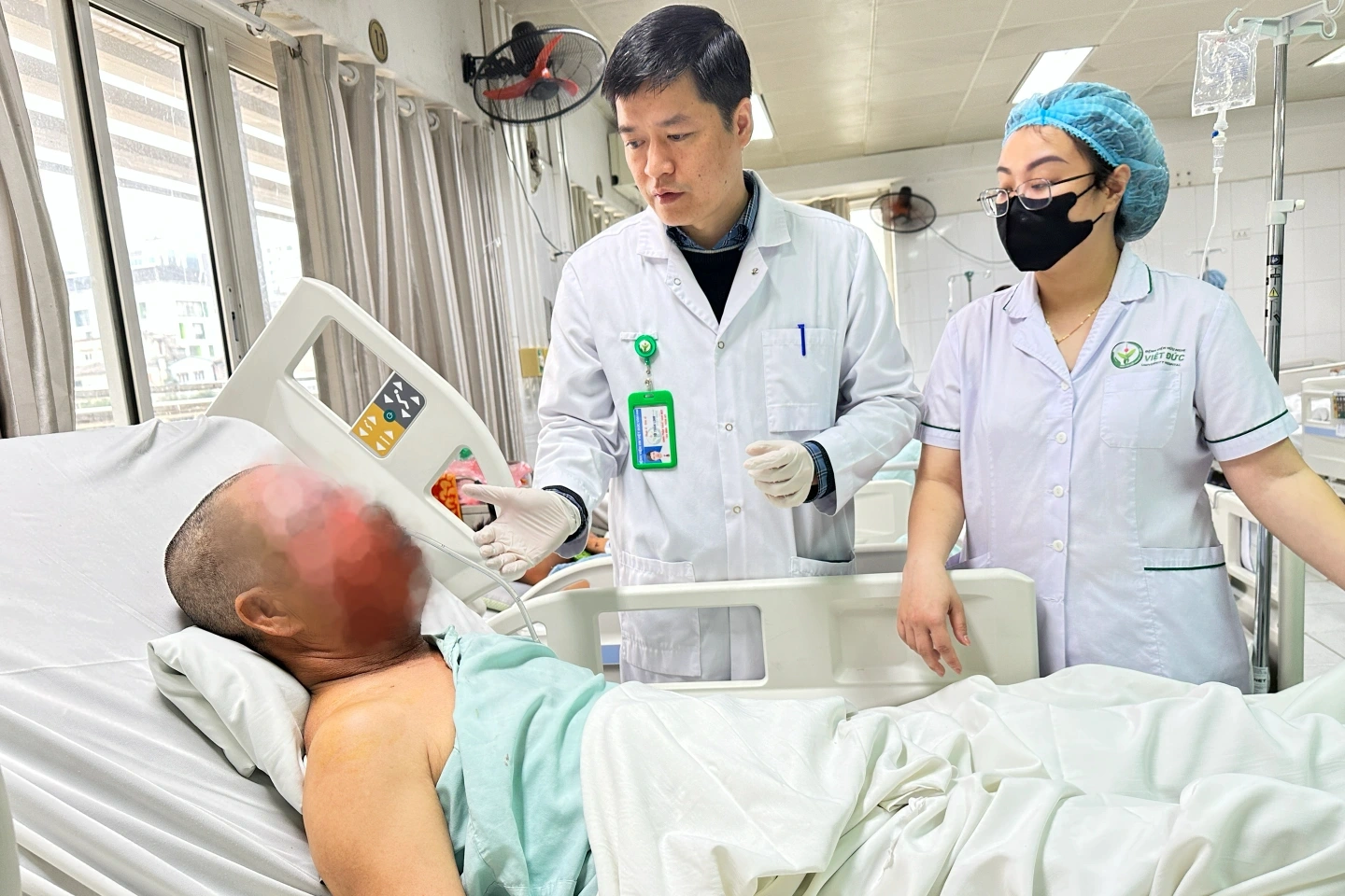 Các ca tai nạn liên quan pháo nổ rất nghiêm trọng. Nhiều trường hợp nguy kịch, giữ được tính mạng nhưng di chứng để lại suốt đời 