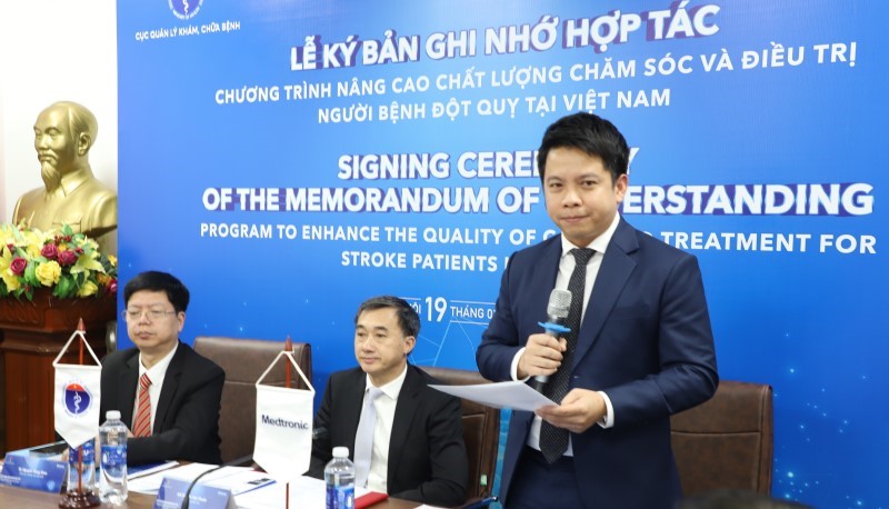 Ông Mongkol Sankum, Tổng Giám đốc Medtronic Việt Nam, Campuchia, Myanmar và Lào phát biểu