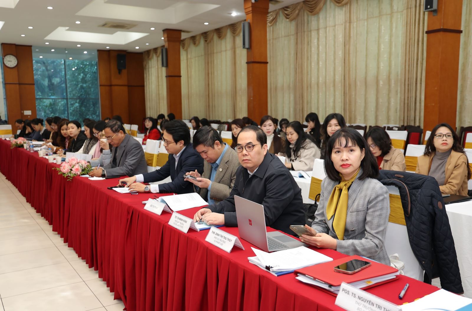 Các đại biểu tham dự hội thảo