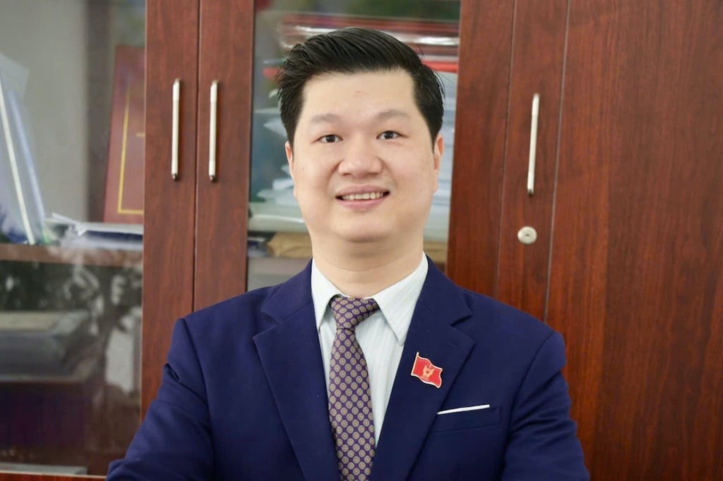 PGS.TS Lê Hoàng Sơn