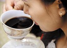 9 tác dụng phụ khi dùng quá nhiều caffeine