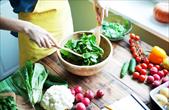Nguy cơ ung thư vú từ lối sống và chế độ ăn uống