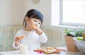 Các nhóm chất dinh dưỡng cần thiết cho trẻ mầm non