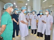 Bộ trưởng Bộ Y tế: 'Đội ngũ y bác sĩ phải được bảo vệ trong bất cứ trường hợp nào'