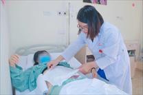 Nữ bệnh nhân nhập viện trong đêm do chảy máu ồ ạt sau hút mỡ bụng