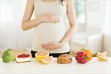 Phụ nữ mang thai ăn nhiều chất béo và đường có thể gây các vấn đề về tim cho thai nhi?