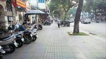 Hà Nội: Khẩn trương tìm tài xế chở bệnh nhân COVID-19 trên phố Bà Triệu