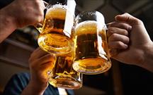 Kích động, lôi kéo người khác uống rượu, bia bị phạt đến 1 triệu đồng