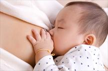 Nuôi con bằng sữa mẹ giúp giảm 20% nguy cơ tử vong ở trẻ sơ sinh