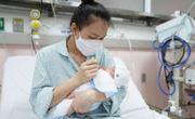 Ngân hàng sữa mẹ đầu tiên tại Hà Nội: Mang lại cơ hội sống cho trẻ sơ sinh bệnh nặng