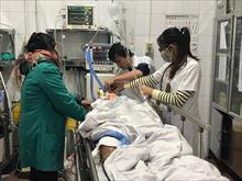 Bệnh viện Việt Đức quá tải cấp cứu bệnh nhân tai nạn Tết dương lịch