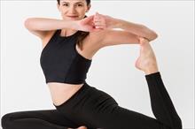 Bài tập yoga trị đau lưng hiệu quả hàng ngày