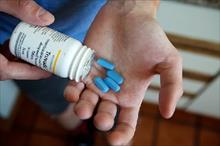 California cho phép bán thuốc dự phòng HIV không cần đơn